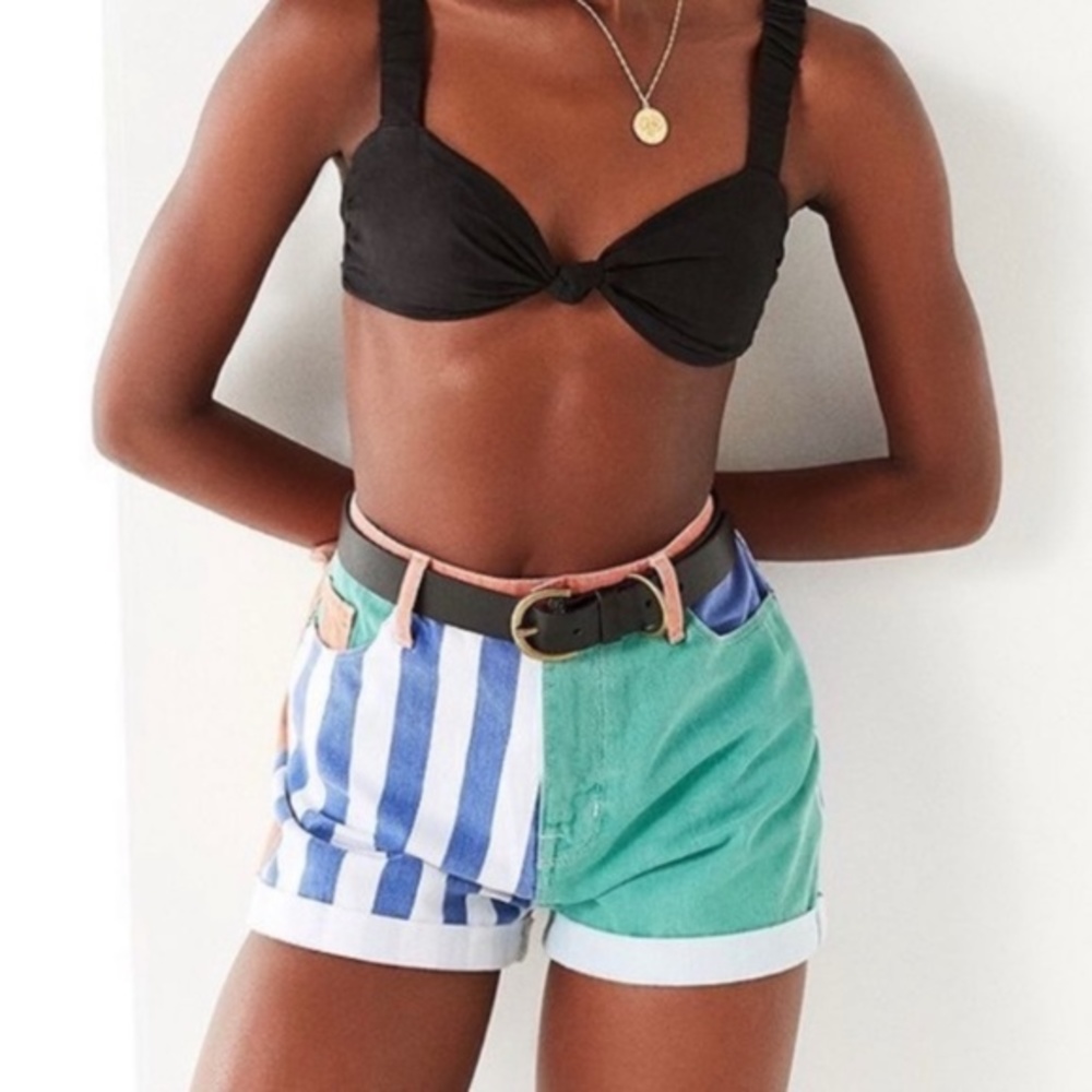 BDG Mom High-Rise Denim Short in Retro 90's Colorblock Women's Size 24